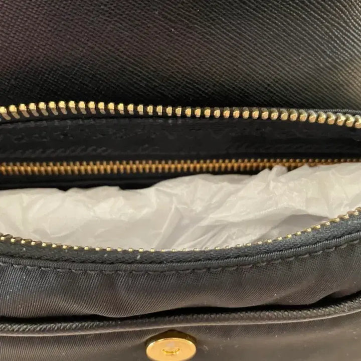 [BUNJANG] Prada Black Nylon Crossbody Bag with Gold Chain Strap / 프라다 블랙 체인 크로스백