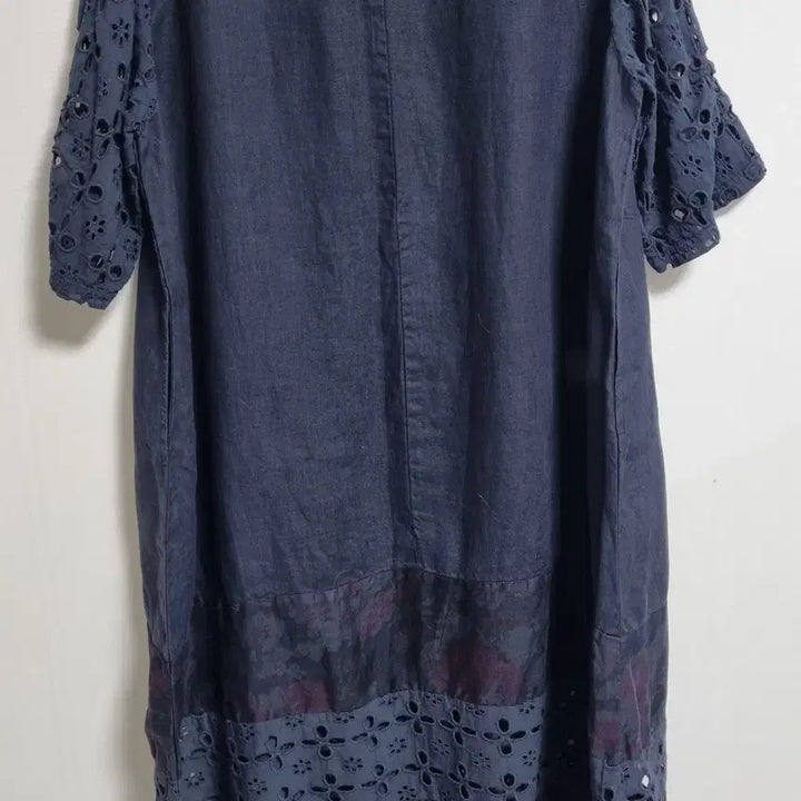 [BUNJANG] Black Linen-Feel Punch Mini Dress / L (77) 블랙 반팔 펀칭 원피스