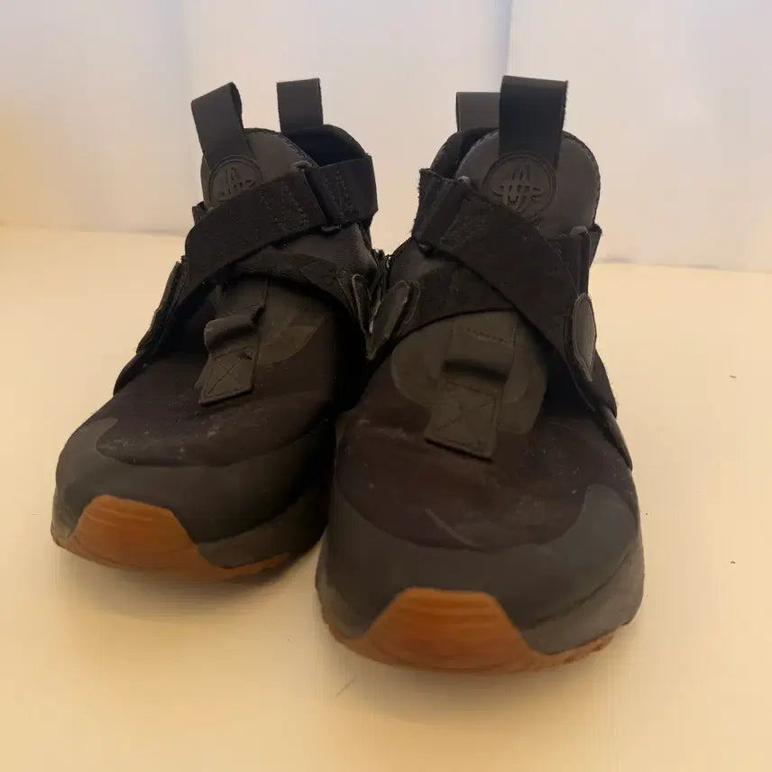 [BUNJANG] Nike Air Huarache City Sneakers / 나이키 에어(nike air) 하라치 시티