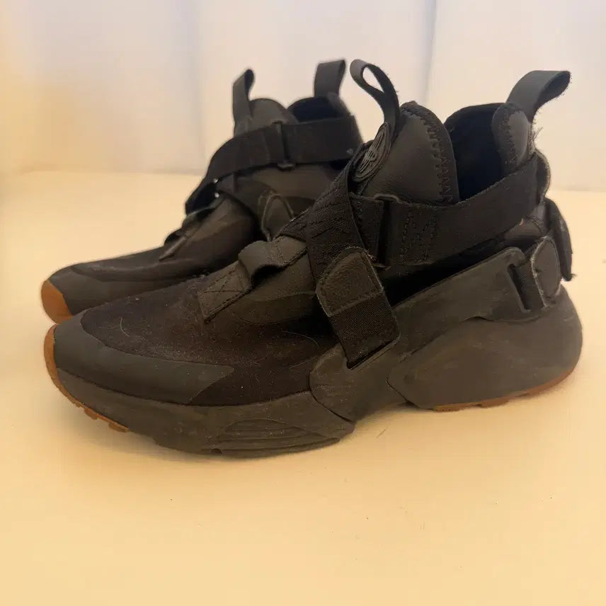 [BUNJANG] Nike Air Huarache City Sneakers / 나이키 에어(nike air) 하라치 시티