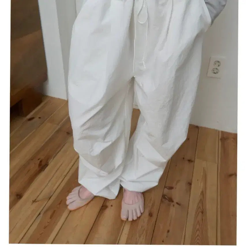 [BUNJANG] Phycs Needle Collaboration Parachute Pants / 파이시스 니들 콜라보 파라슈트 팬츠