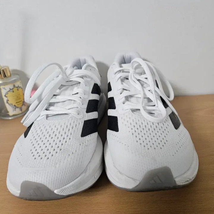 [BUNJANG] Adidas Duramo Speed 2 Running Shoes White/Black 270 / 아디다스 듀라모 스피드2 흰검 270사이즈 런닝화(택포)