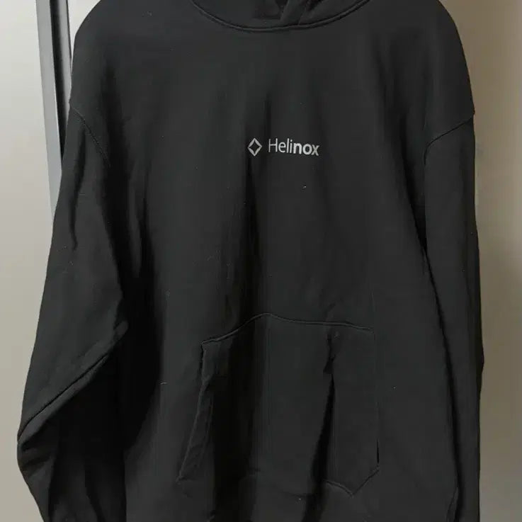 [BUNJANG] Helinox x Badnors x Eric Oh Hooded Sweatshirt Black / 헬리녹스 x 빠더너스 x 에릭 오 후드 블랙