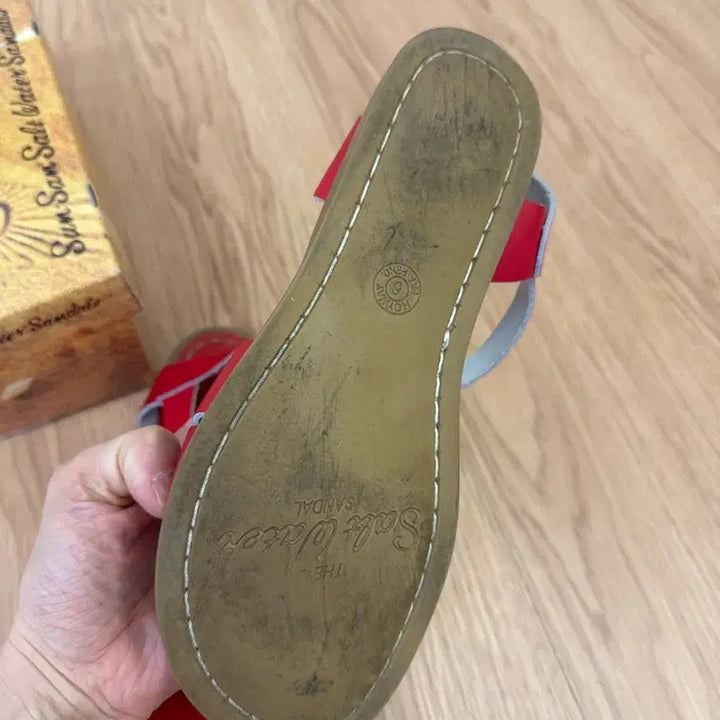 [BUNJANG] Salt-Water Sandals Classic Red Size 6W8 / 솔트워터 샌들 클래식 레드 6w8