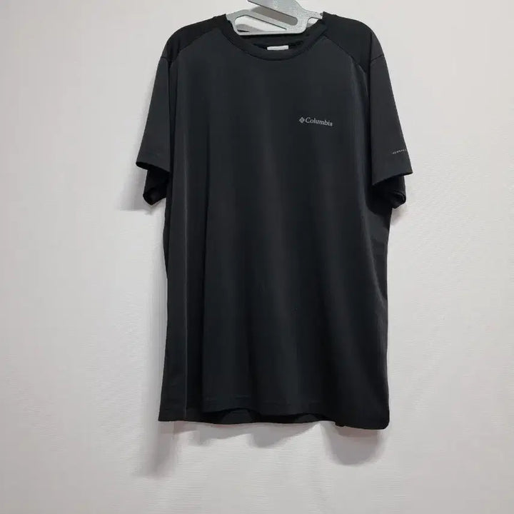 [SOLD OUT] 컬럼비아 블랙 기능성 반팔 티셔츠110