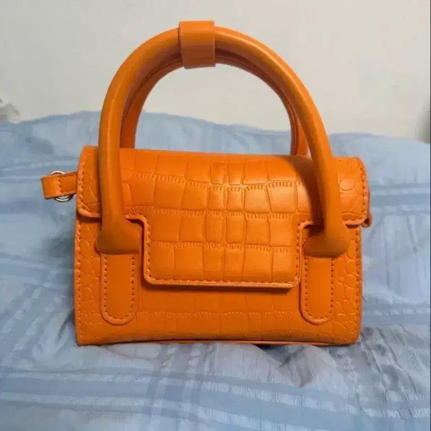 [BUNJANG] Orange Mini 2-Way Crossbody Tote Bag / [거의새것] 오렌지 미니 크로스백 토트백 2way