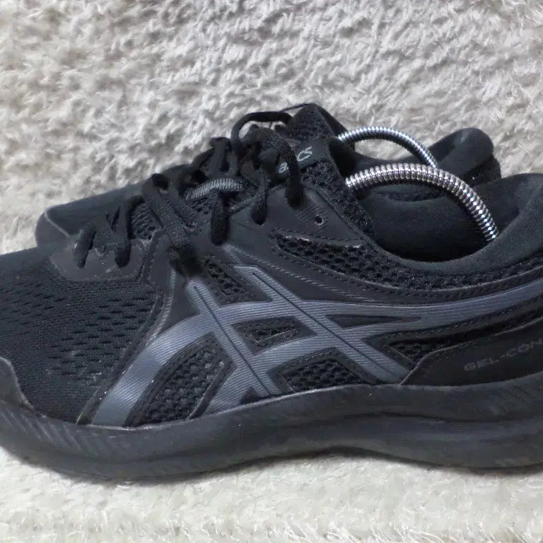 [BUNJANG] Asics Gel-Contend 7 Black Sneakers / 후루룩구제 270 아식스 젤컨텐드7 블랙 운동화 260505