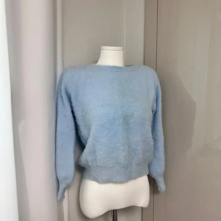 [BUNJANG] Angora Knit Round Neck Puff Sleeve Sweater Light Blue / 새상품 앙고라 니트 라운드넥 퍼프 니트 소라컬러
