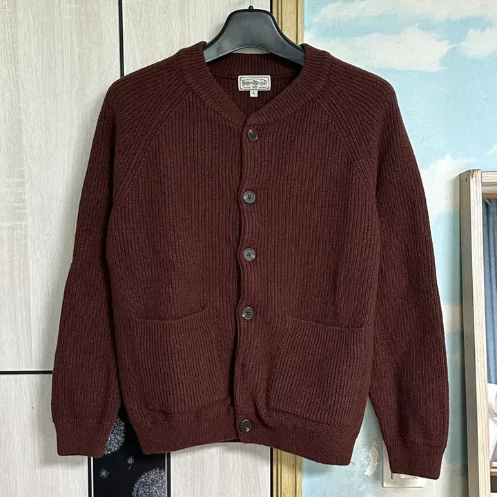 [BUNJANG] Boogie Holiday Lambswool Round Neck Cardigan Brown / (L) 부기홀리데이 램스울 라운드 가디건 브라운