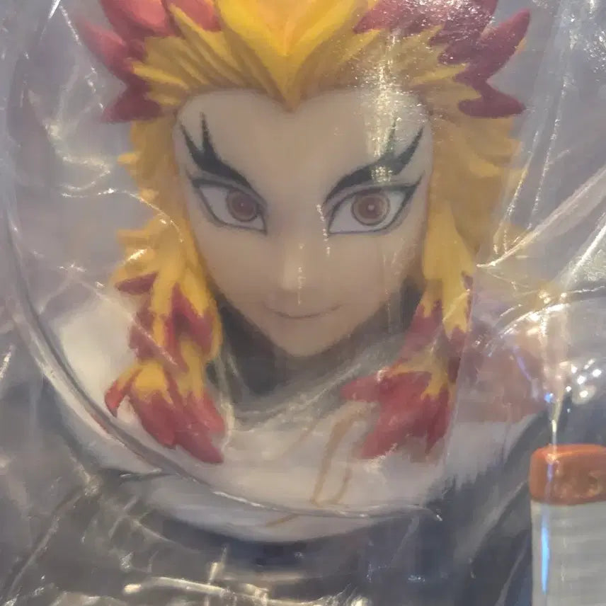 [BUNJANG] Aniplex Rengoku Kyojuro Non-Scale Seated Figure / 미개봉)귀멸의칼날 애니플렉스 렌고쿠 쿄쥬로 논스케일 좌상