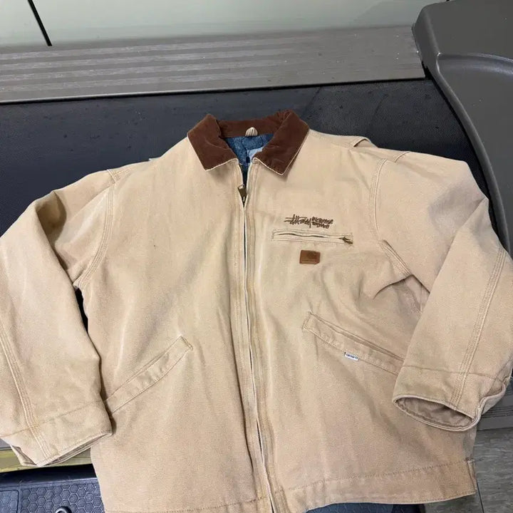 [BUNJANG] Carhartt WIP x Stüssy Detroit Jacket Beige L / 칼하트 디트로이트 x 스투시 재킷워크 L 사이즈 정품