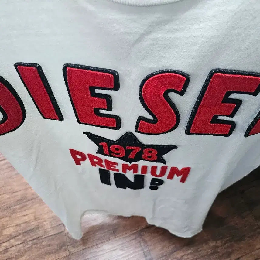 [BUNJANG] Vintage Diesel T-Shirt / 빈티지 디젤 반팔 (100)