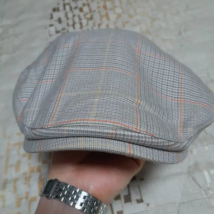 [BUNJANG] Lacoste Plaid Hunting Cap Newsboy Hat / 라코스테 체크무늬 헌팅캡 뉴스보이캡 58