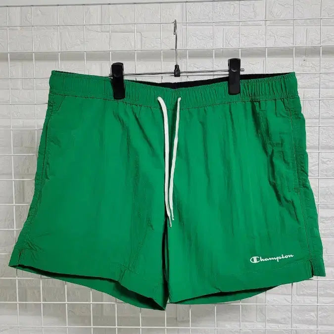 [BUNJANG] Champion Deep Green &amp; White Logo Swing Shorts XXL / [XXL]챔피온 딥그린X화이트로고 스윙반바지 황금사이즈 XXL