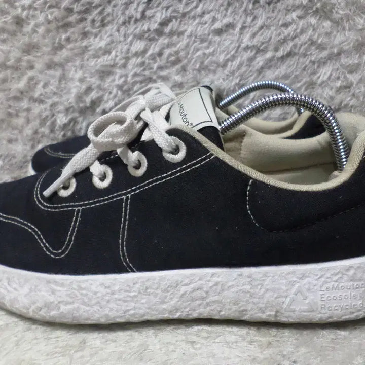 [BUNJANG] Lemouton Mate Sneakers Size 260 / 후루룩구제 260 르무통 메이트 운동화 스니커즈 260505