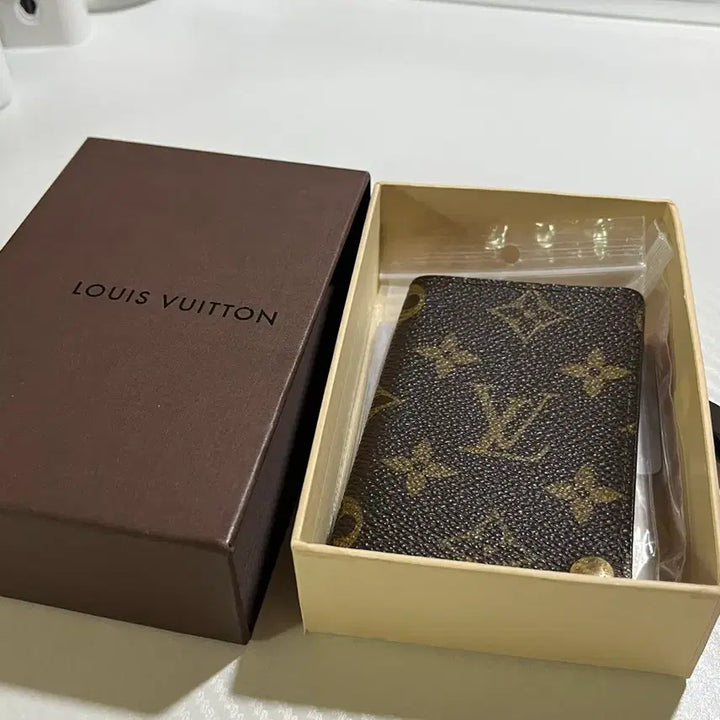 [BUNJANG] Louis Vuitton Monogram Card Holder Full Box / 루이비통 명함 카드지갑 풀박스