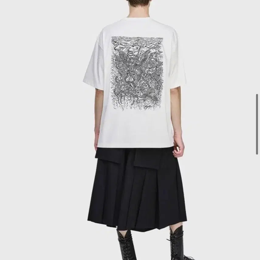 [BUNJANG] Songzio 25FW Angel Embroidery T-Shirt / 송지오 25fw 엔젤 자수 반팔 50 새상품 판매