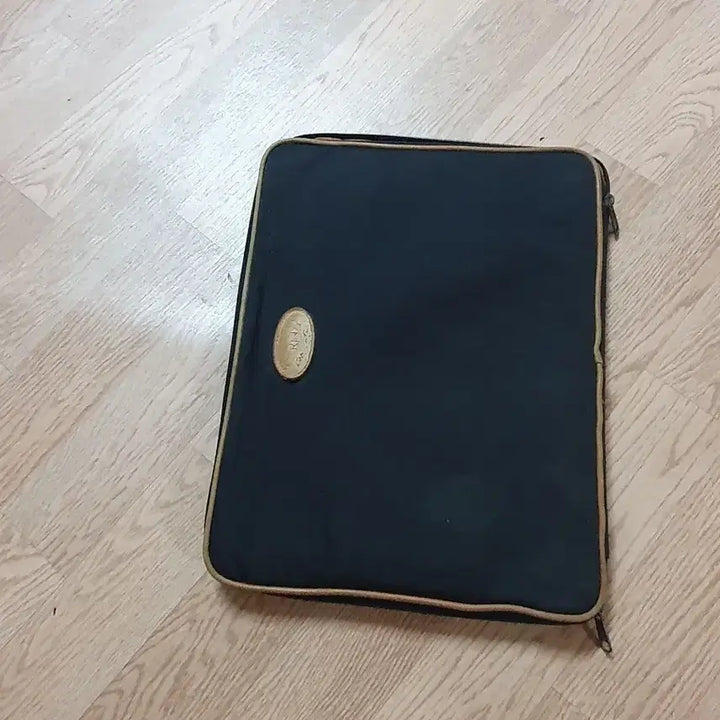 [BUNJANG] Daks Black Briefcase Laptop Bag / [닥스] 블랙 서류 가방 / 노트북 가방