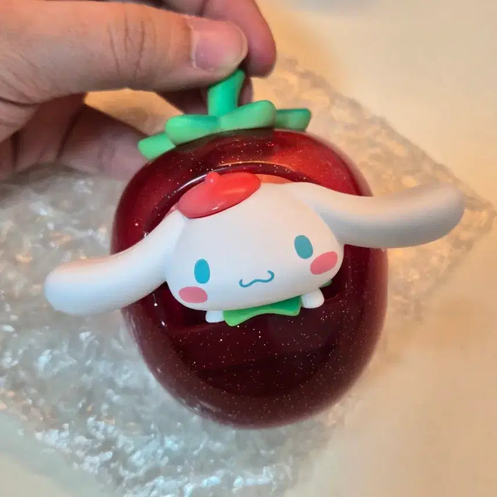 [BUNJANG] Sanrio Cinnamoroll Strawberry Figure / [새상품] 산리오 랜덤 피규어 > 시나모롤 딸기 피규어