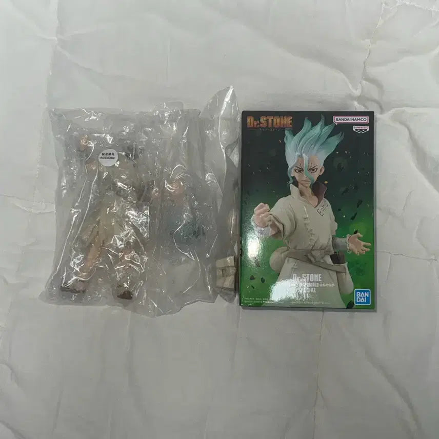 [BUNJANG] Dr. Stone Senku Ishigami Figure (Opened) / 닥터스톤 센쿠 피규어 단순개봉