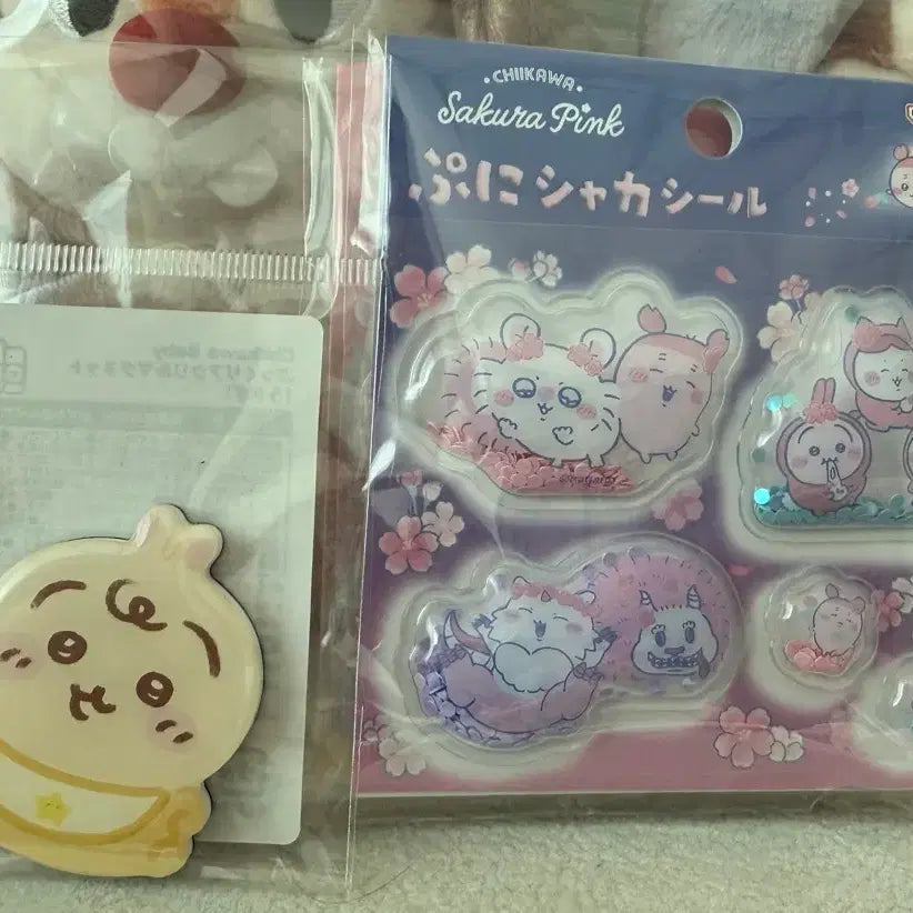 [BUNJANG] Chiikawa Usagi Magnet + Sticker Set (2 Types, Bundle) / 치이카와 우사기 마그넷+스티커 2종 일괄