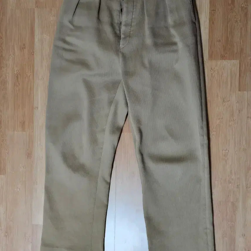 [BUNJANG] Neat Beige Corduroy Pants (Adjusted Size 42) / 42) NEAT 베이지 코듀로이 팬츠