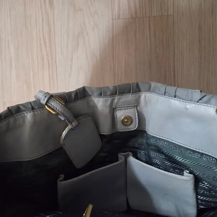 [BUNJANG] Prada Shoulder Bag/Tote Bag / 프라다 숄더백/토트백 회색