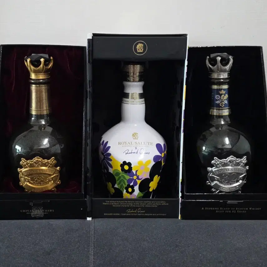 [BUNJANG] Royal Salute Whiskey Empty Bottles Bundle (38, 21, 32 Year Editions) / 로얄살루트 위스키 공병 일괄