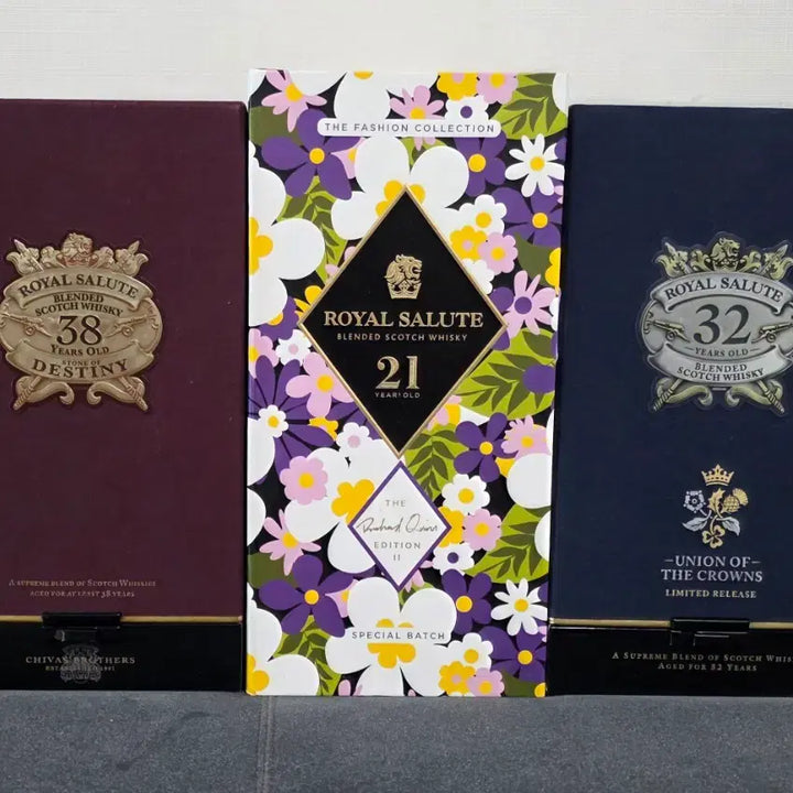 [BUNJANG] Royal Salute Whiskey Empty Bottles Bundle (38, 21, 32 Year Editions) / 로얄살루트 위스키 공병 일괄