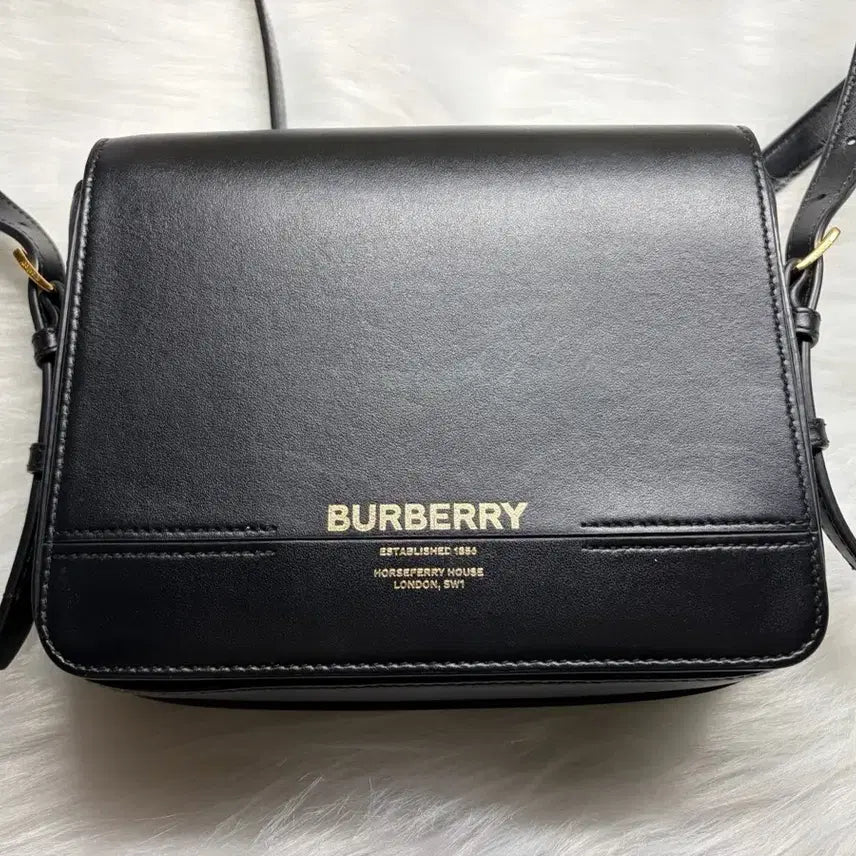 [BUNJANG] Burberry Grace Shoulder Bag Black / 버버리 그레이스 숄더백 블랙