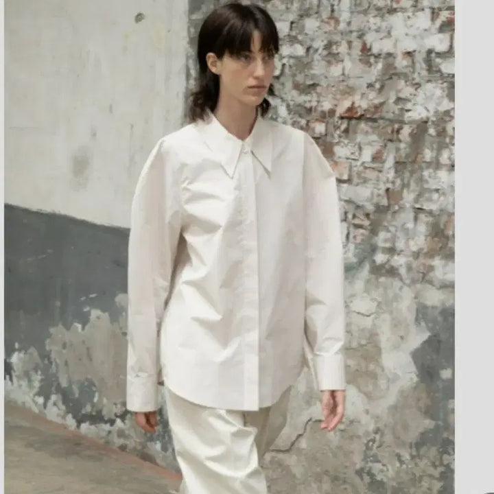 [BUNJANG] Le Cream White Shirt / 르 le 크림색 셔츠