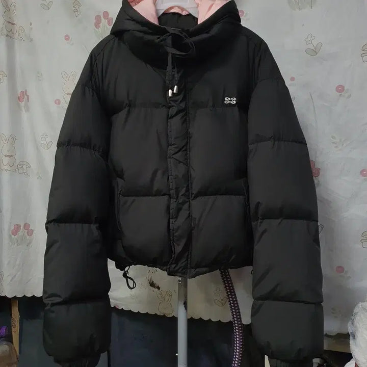 [BUNJANG] Kissing Down Hooded Short Puffer Padding Jacket / 키시닝   다운  후드(탈착)   푸퍼 ~ 덕다운  숏  패딩