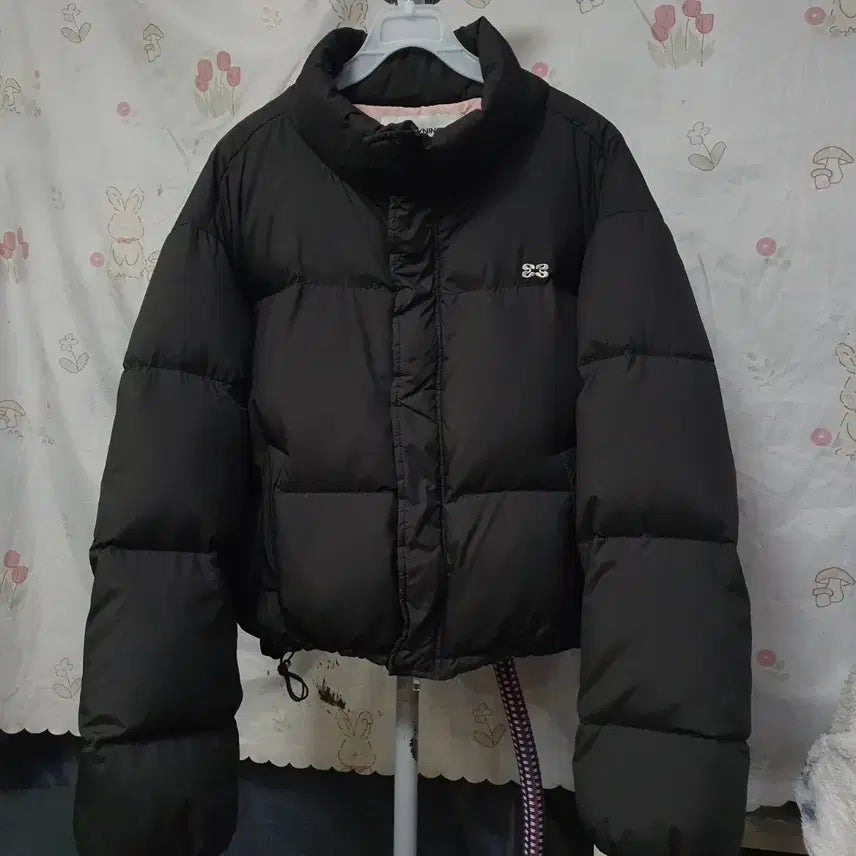 [BUNJANG] Kissing Down Hooded Short Puffer Padding Jacket / 키시닝   다운  후드(탈착)   푸퍼 ~ 덕다운  숏  패딩