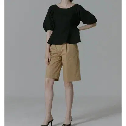 [BUNJANG] Bokavaka Black Puff Sleeve Peplum Blouse - New / 보카바카 블랙 퍼프 블라우스 페플럼 S 새상품