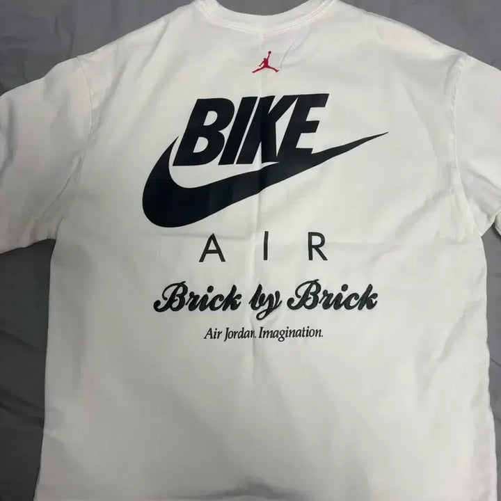 [BUNJANG] Jordan x Nigel Sylvester T-Shirt White (HQ1736-100) / 조던 x 나이젤 실베스터 티셔츠 화이트 (HQ1736-100)