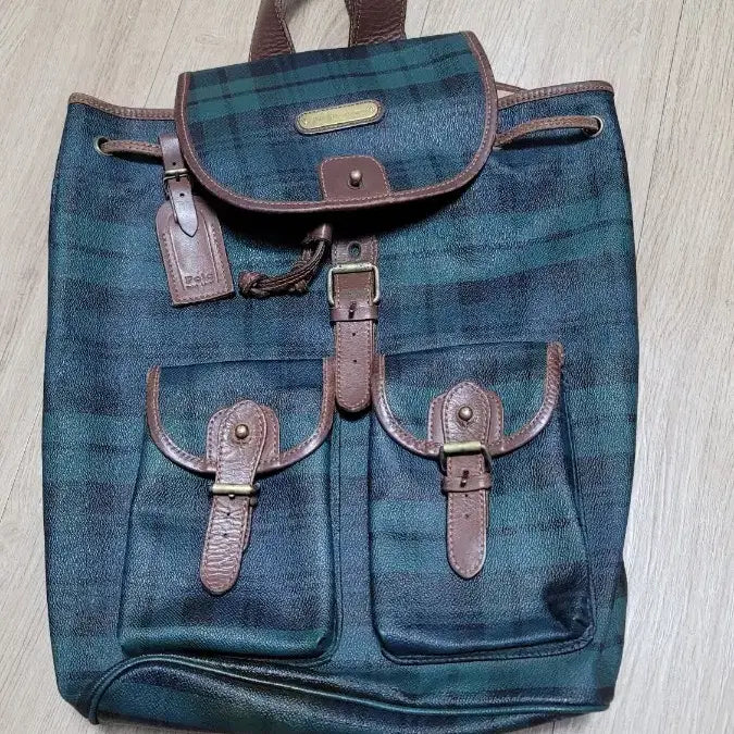 [BUNJANG] Polo Ralph Lauren Black Watch Check Backpack &amp; Crossbody Bag Set (Requires Repair) / 폴로 랄프로렌 블랙와치 체크 백팩 크로스백 세트 수선요