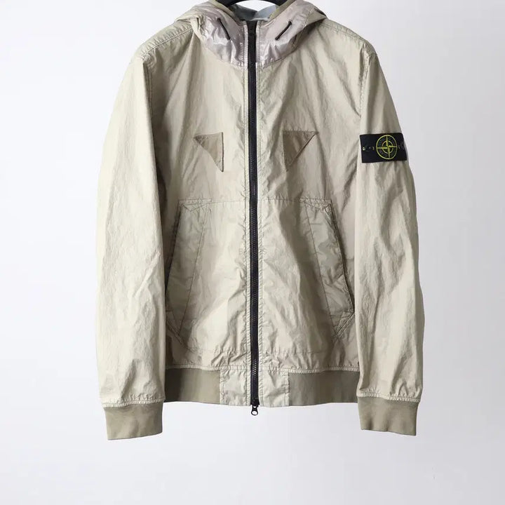 [BUNJANG] Stone Island Membrana Hooded Windbreaker Sand Beige / 스톤아일랜드 멤브라나 후드 바람막이 샌드베이지 M팝니다.