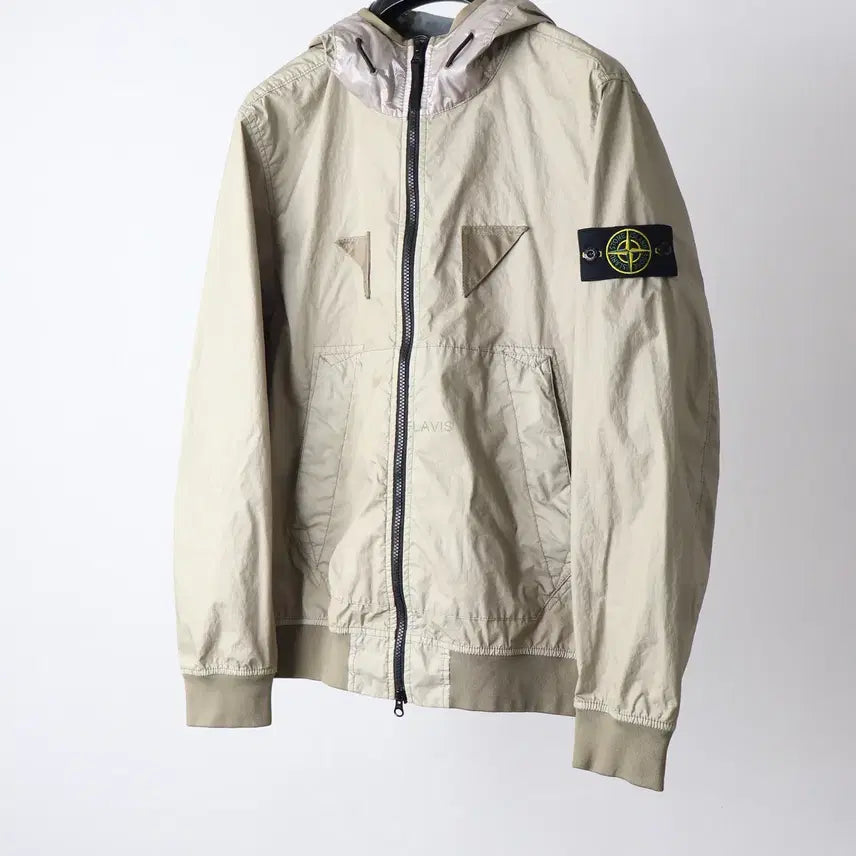 [BUNJANG] Stone Island Membrana Hooded Windbreaker Sand Beige / 스톤아일랜드 멤브라나 후드 바람막이 샌드베이지 M팝니다.
