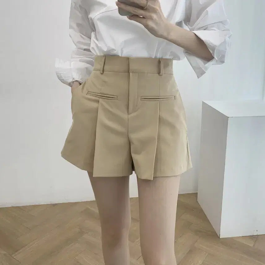 [BUNJANG] Pleated Short Pants / 플리츠 숏팬츠