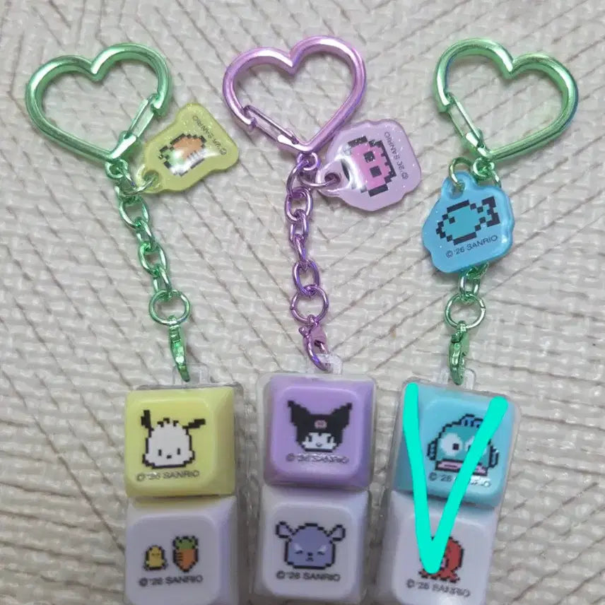 [BUNJANG] Sanrio LED Keycap Keychain Set (3 Types) / 산리오 led 키캡 키링 새상품 3종