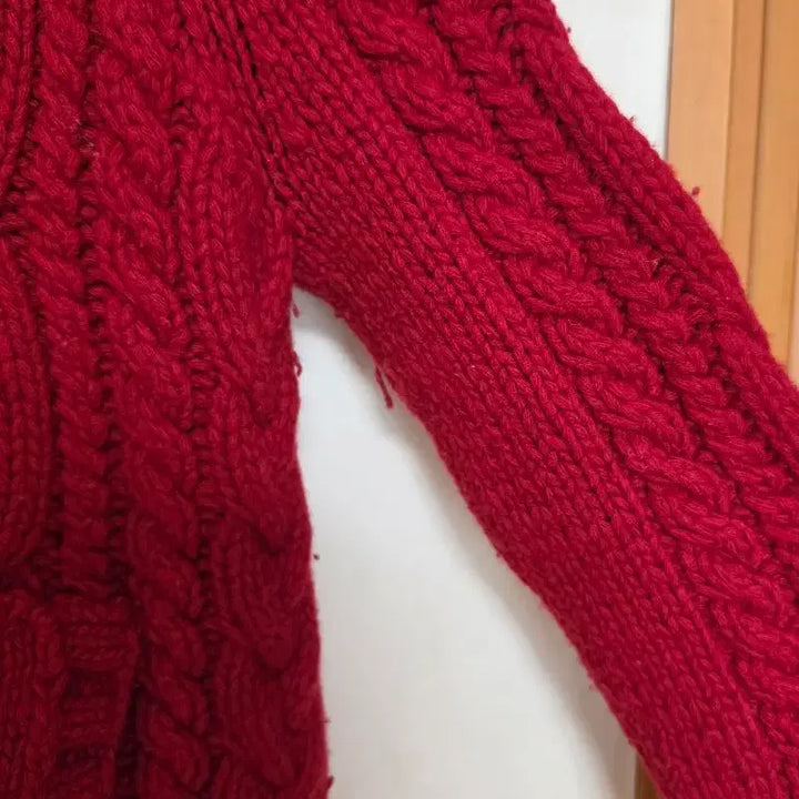 [BUNJANG] Who.A.U Red Cable Knit Hooded Cardigan / 후아유 빨간색 케이블 니트 후드 가디건