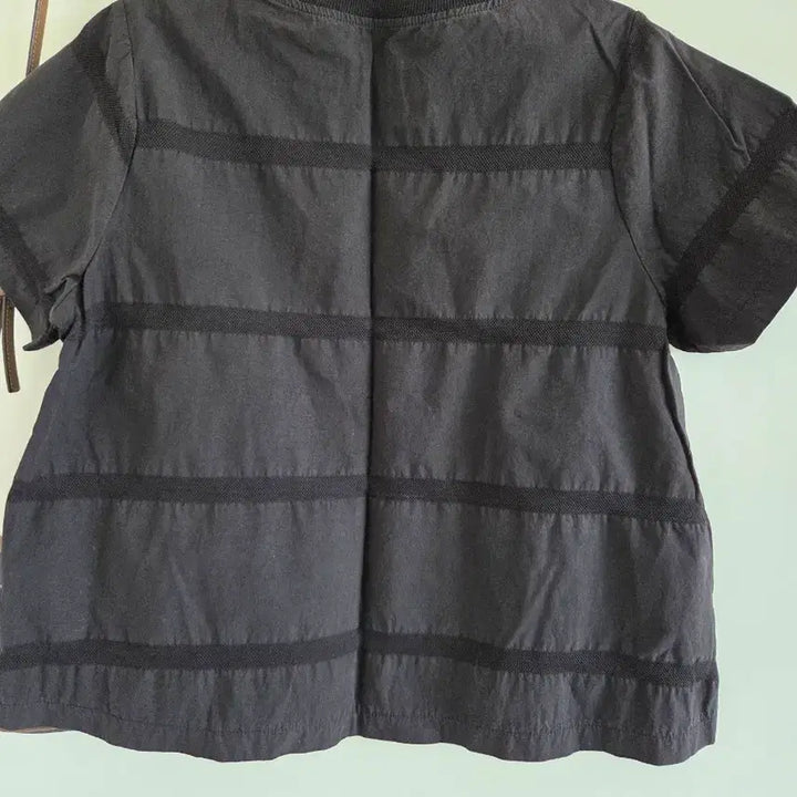 [BUNJANG] Black Striped Short Sleeve T-Shirt / 검정색 줄무늬 반팔 티셔츠
