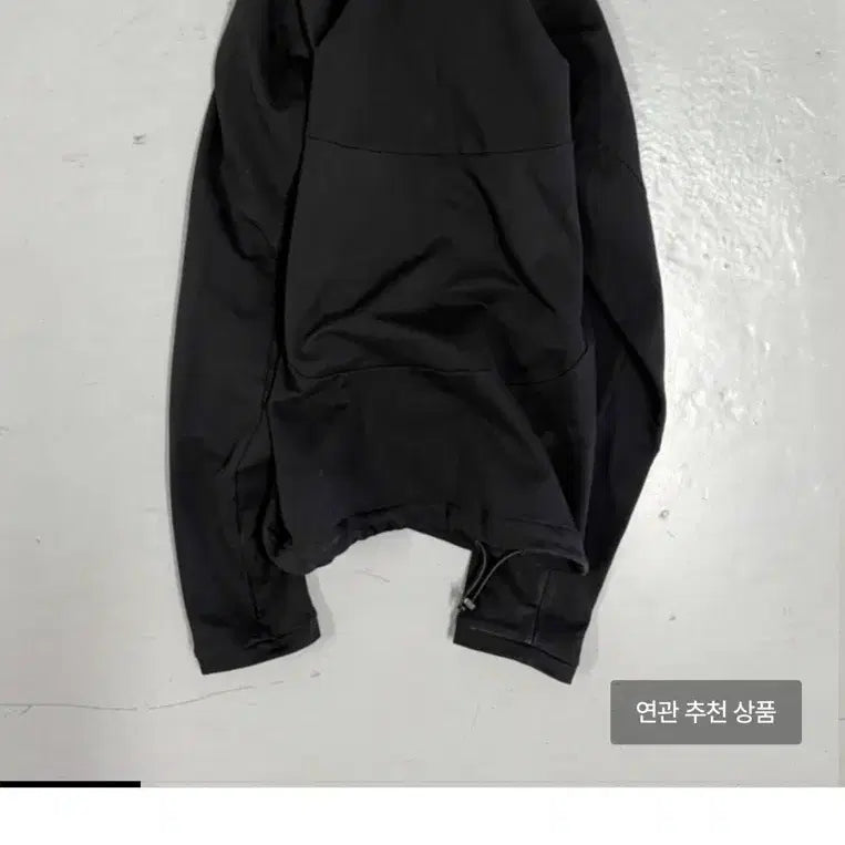 [BUNJANG] Plastic Product Soft-Shell Half Zip (M) / 플라스틱프로덕트 MPa SOFT-SHELL HALF ZIP(M)