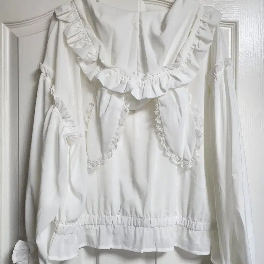 [BUNJANG] Secret Honey Usamimi Outer / 시크릿허니 시허니 우사미미 아우터