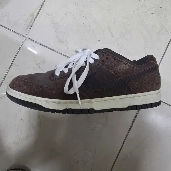 [BUNJANG] Nike Dunk Low Brown Suede 285mm / 나이키 덩크 로우 브라운 스웨이드 285