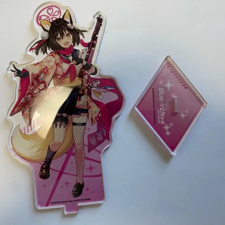 [BUNJANG] Blue Archive Arona &amp; Izuna Acrylic Stand / 블루아카이브 아로나 , 이즈나 아크릴 스탠드 판매합니다