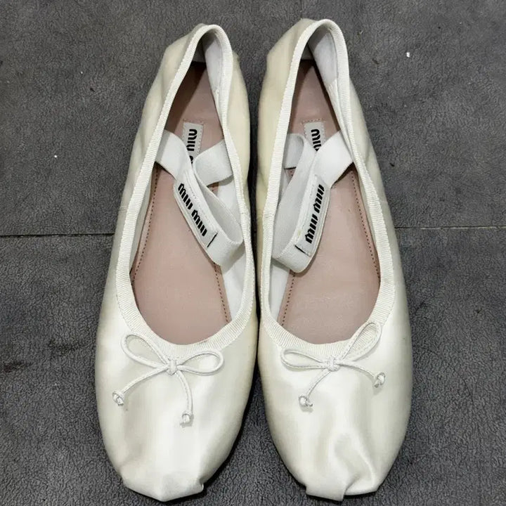 [BUNJANG] Miu Miu Ballerina Shoes Satin / [39]미우미우 발레리나슈즈 새틴
