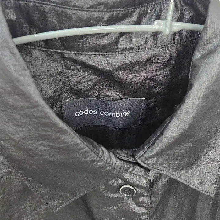 [BUNJANG] Codes Combine Glossy Shirt Jacket / 코데즈컴바인 글로시 셔켓