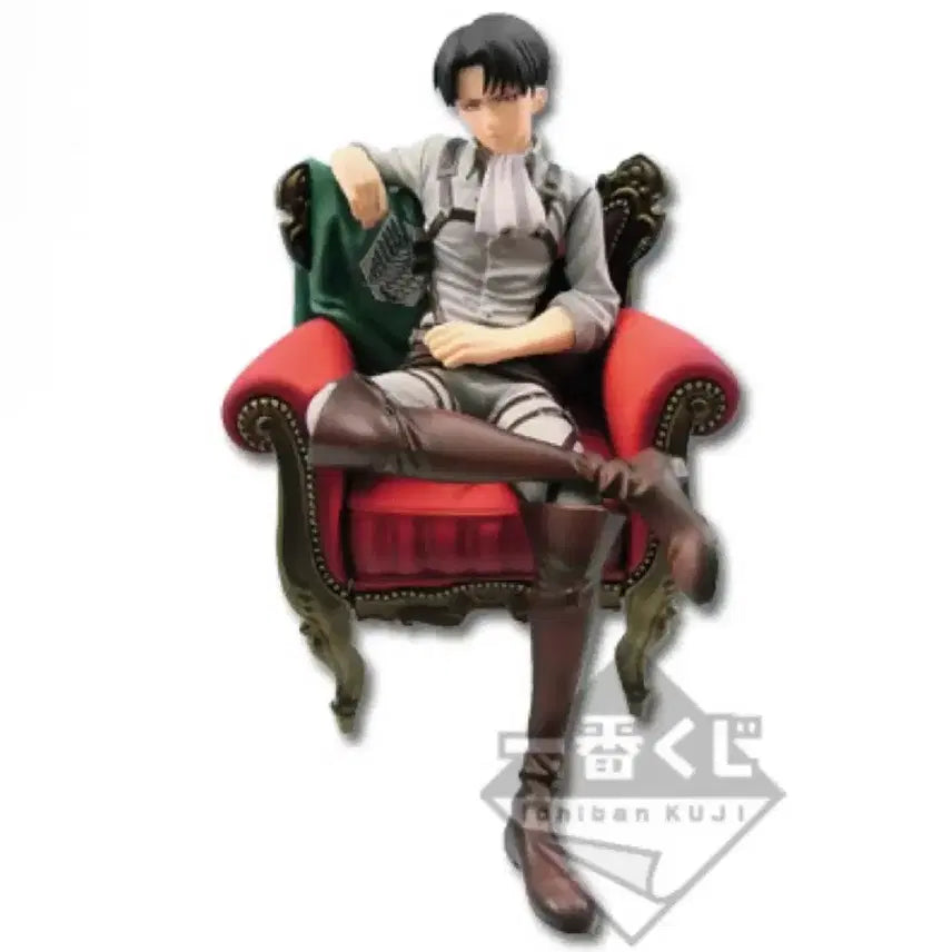 [SOLD OUT] 5.6까지만판매/상자x)진격의 거인 리바이 쿠지 좌상 피규어 제일복권룩업