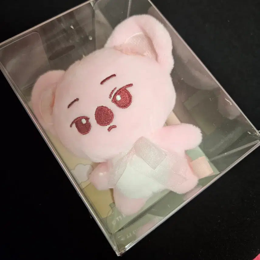 [BUNJANG] T1 Phase Cherry Blossom Edition Plush Keychain (Sealed) / [미개봉] T1 페이즈 벚꽃 에디션 인형 키링